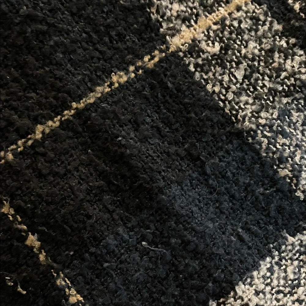 Plaid Black and Cream scarf